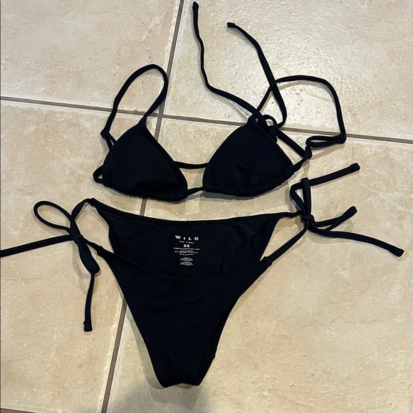 Classic Black Bikini Set - Picture 1 of 1